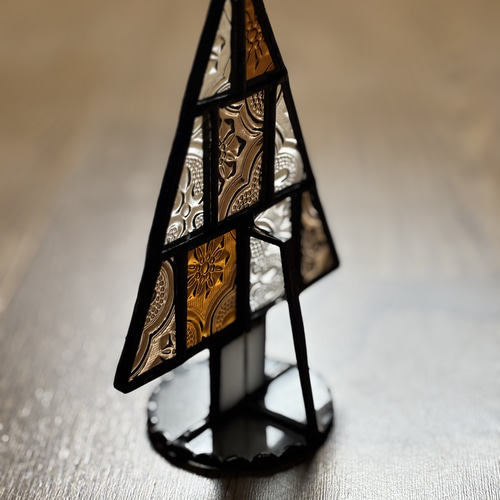 売約済み。木立ち　ステンドグラス(STG03) 新商品）ステンドグラスの小さなもみの木（日暮れ色） 立体・オブジェ