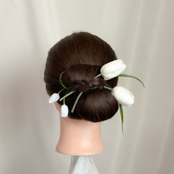 髪飾り　ホワイト　グリーン　チューリップ　かすみ草　水引　金箔　結婚式　前撮り　成人式　卒業式　ウェディング　七五三撮影 4枚目の画像