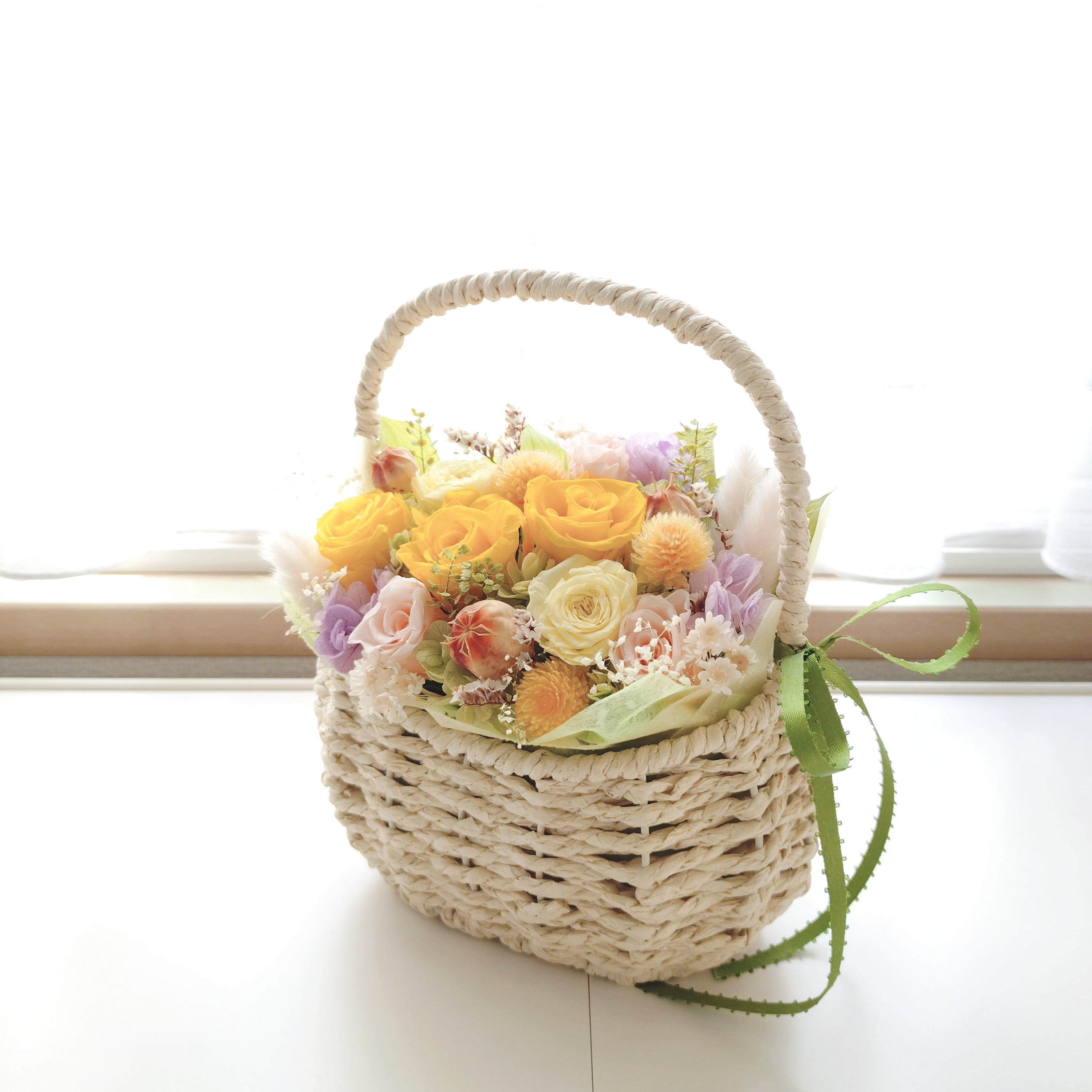 ペーパーバスケット プリザーブドフラワーアレンジメント（イエロー）