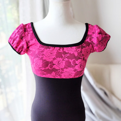 爽やかな水色の娘役風 レオタード 花のレースと胸元リボンで可愛い