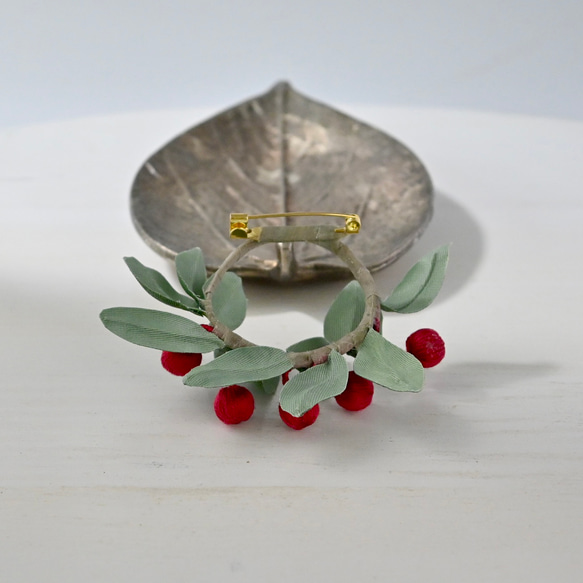 布花赤い実がキュートなヒペリカムのリングブローチ 10枚目の画像