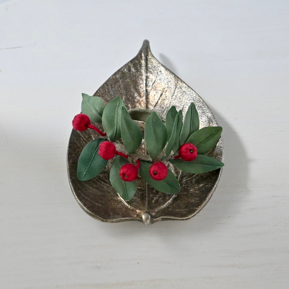 布花赤い実がキュートなヒペリカムのリングブローチ 8枚目の画像
