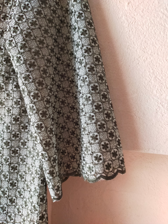 糸刺繍レースのワンピース 12枚目の画像