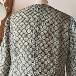 糸刺繍レースのワンピース 4枚目の画像