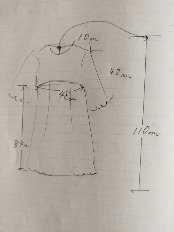 糸刺繍レースのワンピース 2枚目の画像