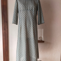 糸刺繍レースのワンピース 11枚目の画像