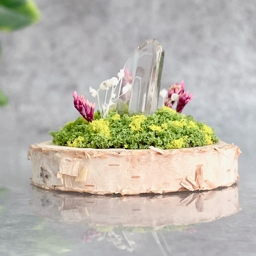 水晶が咲く野原】インテリア／空間の浄化／ジオラマ／オブジェ／天然石