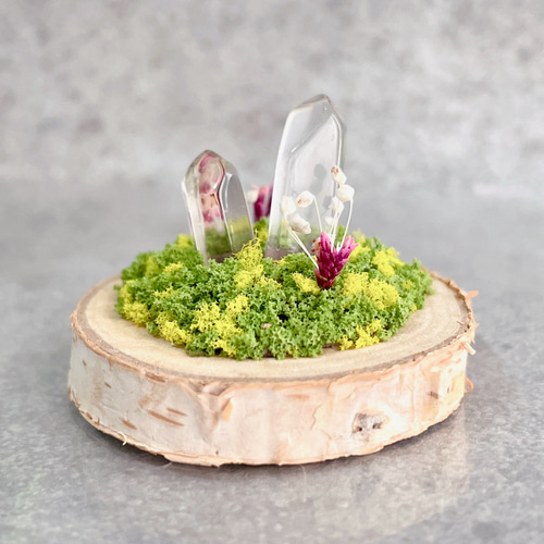 水晶が咲く野原】インテリア／空間の浄化／ジオラマ／オブジェ／天然石