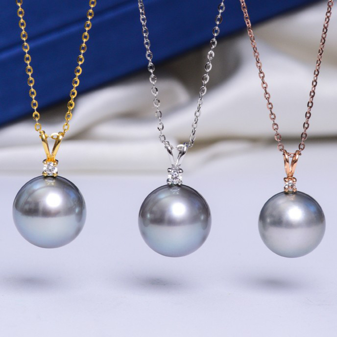 ルミナ 9-14mm フランス産タヒチ黒蝶真珠ペンダント 18Kゴールドネックレス プラチナ グレー ラビットデザイン エレガン