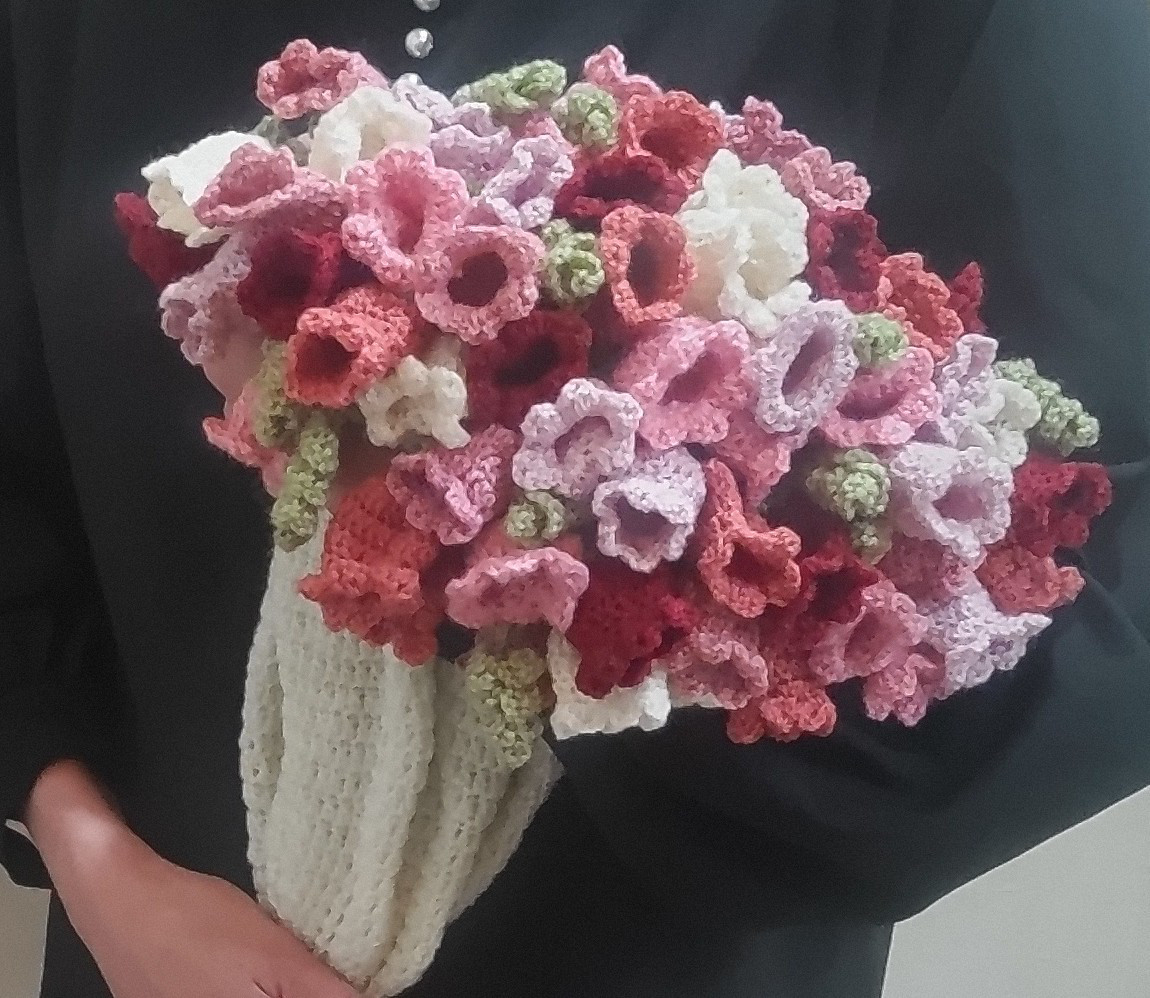 予約販売　送料無料〜お花の手編みブーケブランケット（ピンク系orブルー系orイエロー系）母の日