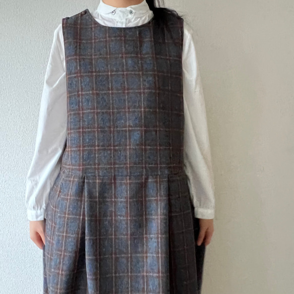タックスカートワンピース（裏地付き）/チャコール×ブラウン系 ウール混ツイードチェック 4枚目の画像