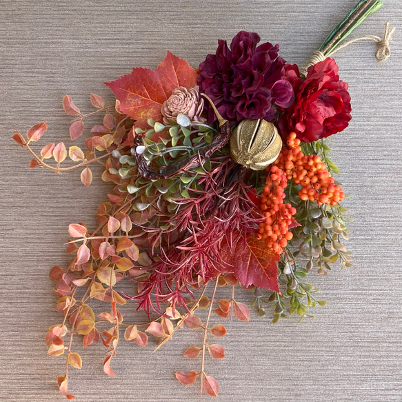 Mサイズ【ハロウィン・Autumn】アーティフィシャルフラワーのオータムスワッグ／ハロウィンスワッグ・飾り　2504 1枚目の画像