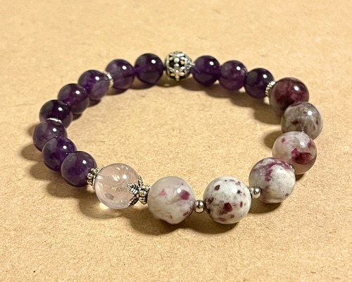 大人な心に癒しと愛をもたらす l 梅花トルマリンとローズクォーツと