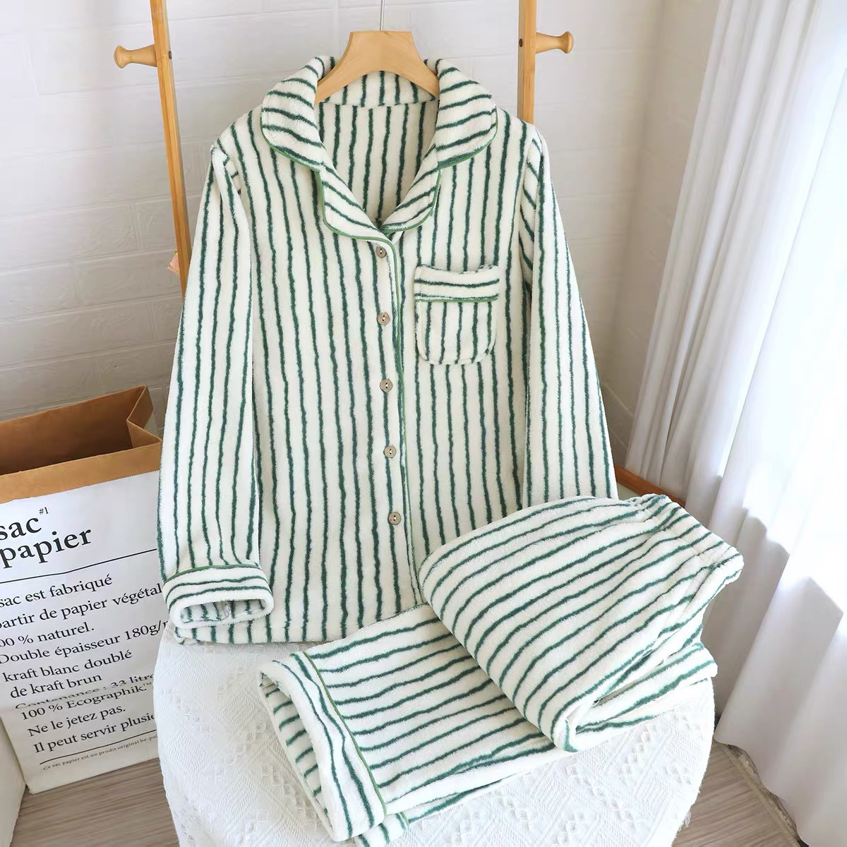 パジャマ* レディース* 冬 *もこもこ*長袖 *上下セット*着る毛布*あったか *防寒