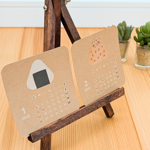 2026年】おにぎりカレンダー【1月・4月始まり】 カレンダー midon 通販