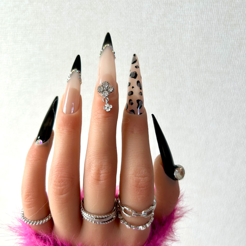 ヒョウ柄 ロングネイル ちゅるんベージュ 綺麗め y2k 推し【現品販売