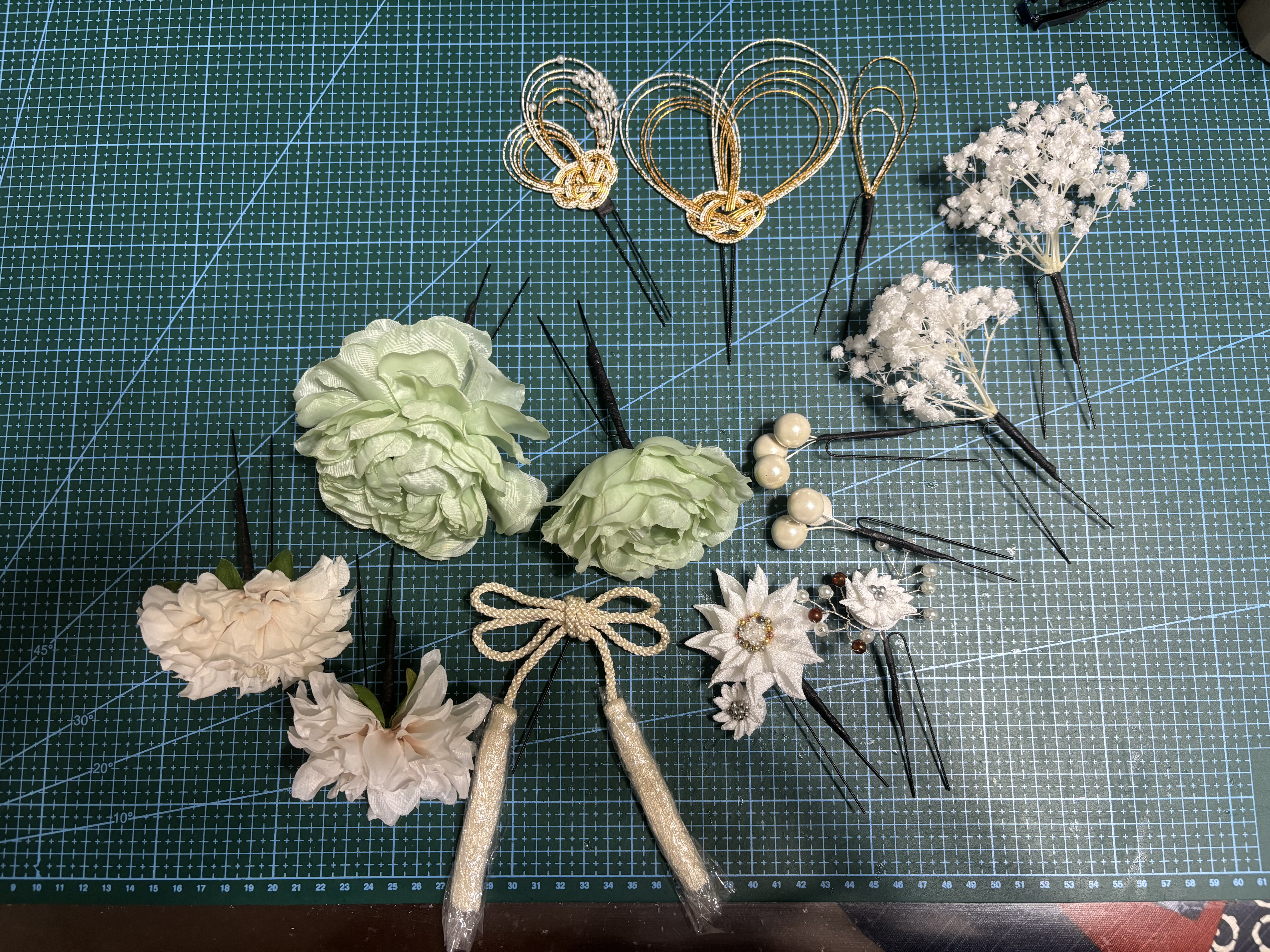 キャンディーピオニーの髪飾り