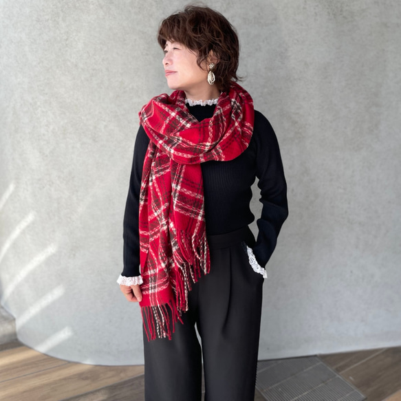 保温効果♡とろける肌触り♡184×70 大判チェックストール♡軽量 体型カバー 差し色 赤■KMC-147 841995 7枚目の画像
