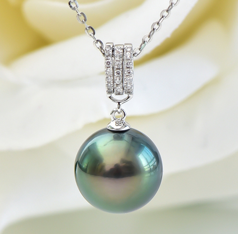 ルミナ 18K ホワイトゴールド タヒチアンブラックパールペンダント 8-12mm 天然海水真珠 シングルピーコックグリーン 鎖