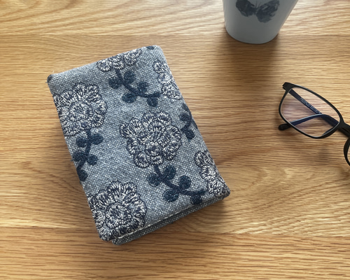 mina perhonen yula ミナペルホネン 文庫本サイズ ブックカバー A6