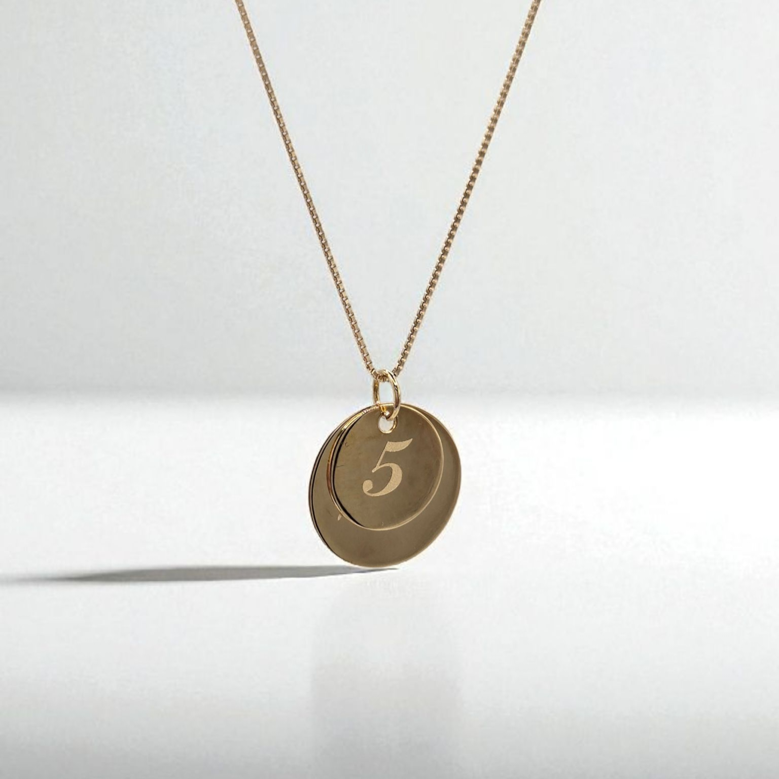 K18　10mm　14mm 　丸型板抜き　ペンダント