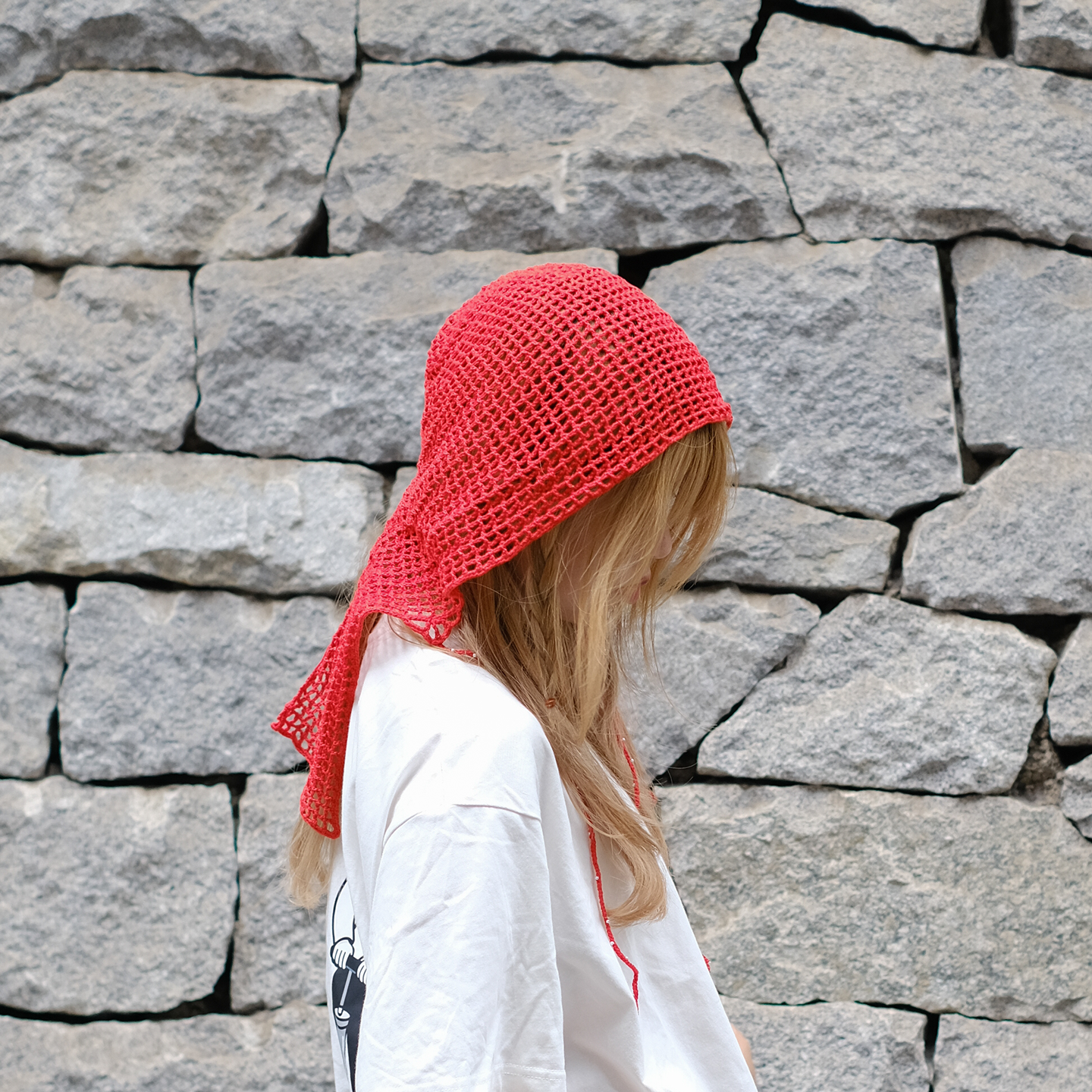 net headdress -red hood- ネット編みフード型ビーニー コットン糸