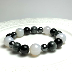 久々の水晶と瑪瑙の共生の一眼天珠のペンダントネックレス①