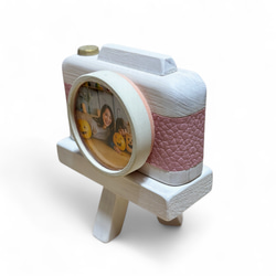 【女性向けギフト】カメラ型の可愛いフォトフレーム｜誕生日・記念日・インテリアにぴったり 3枚目の画像