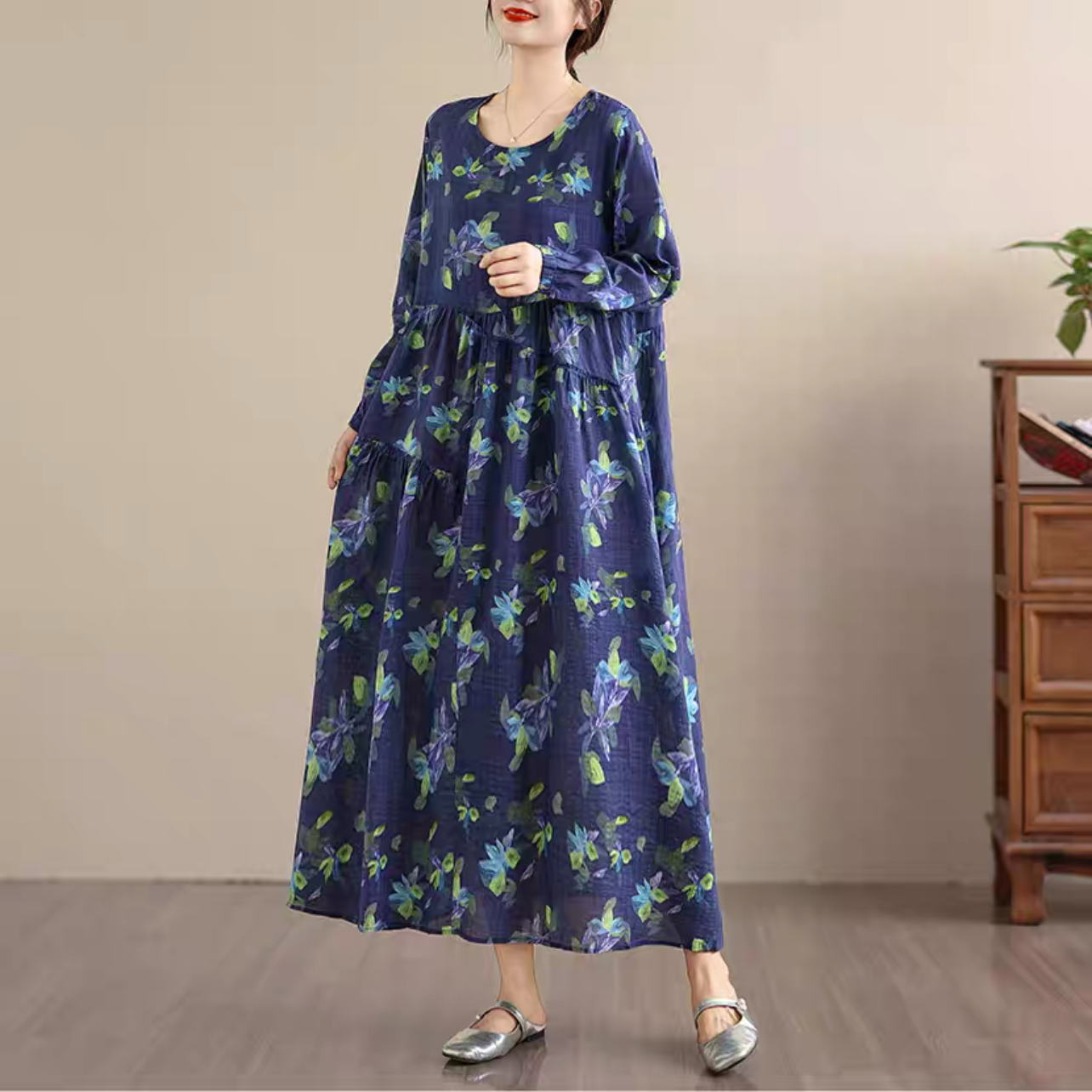 春秋のワンピース、綿麻ワンピース、綿麻ロング丈スカート、コットンリネンワンピース ﻿