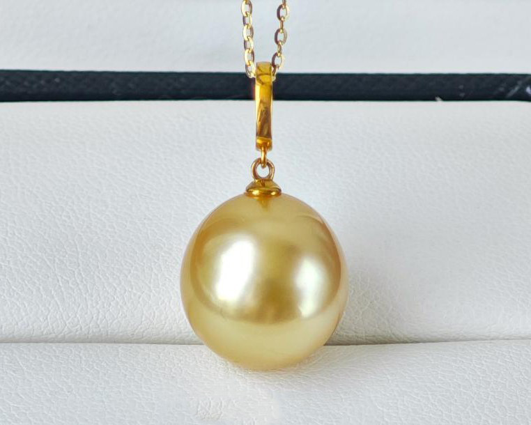 ルミナ 13-14mm 天然南洋ゴールドビーズペンダント、18Kゴールドネックレス、ライトゴールドラウンド、高光沢、クラシックス