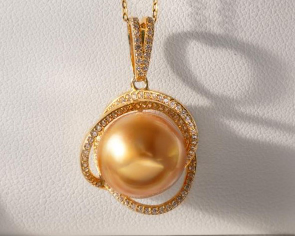 ルミナ 13-15mm 天然南洋ゴールドビーズペンダント 925シルバーネックレス 鳥の巣デザイン 未染色・未加工 ママへの絶妙