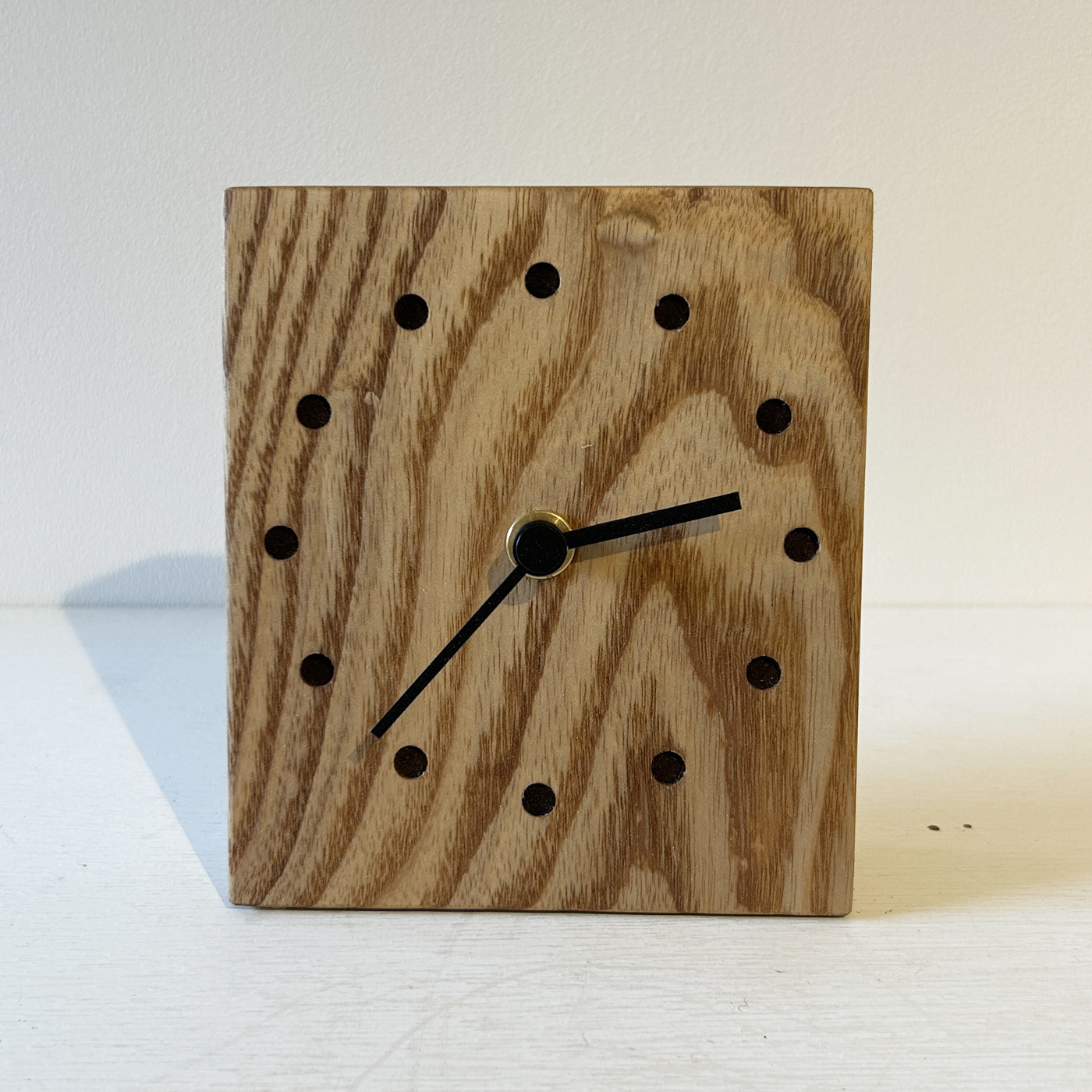 置時計／タモ・板目