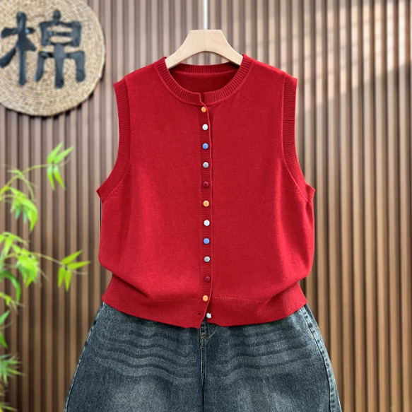 カラーボタン ニットベスト レディース 秋冬 ゆったりオーバーサイズ 綿毛糸 アンサンブル 重ね着 おしゃれ ノーカ 1枚目の画像
