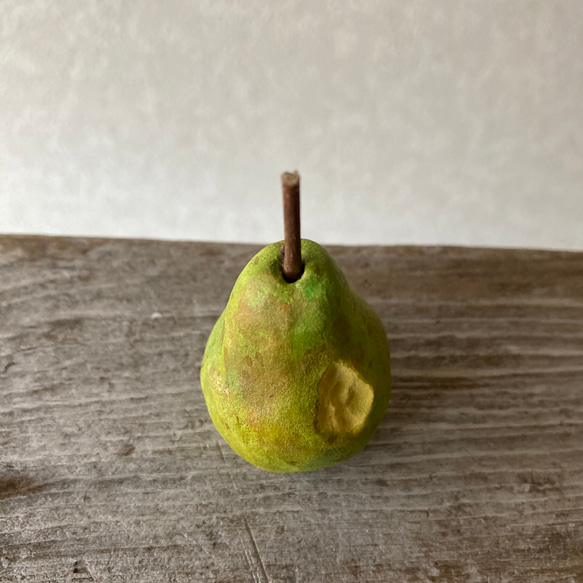 9826.bud 秋の実り 洋梨 3枚目の画像