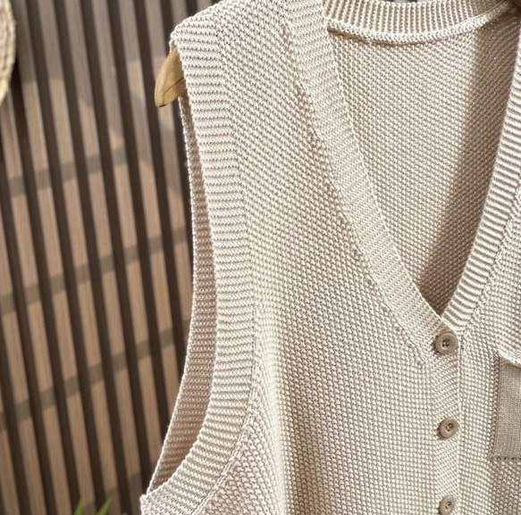 綿100% Vネック  ニットベスト 秋冬 ゆったりオーバーサイズ 綿毛糸 アンサンブル 重ね着 おしゃれ ノーカ 10枚目の画像