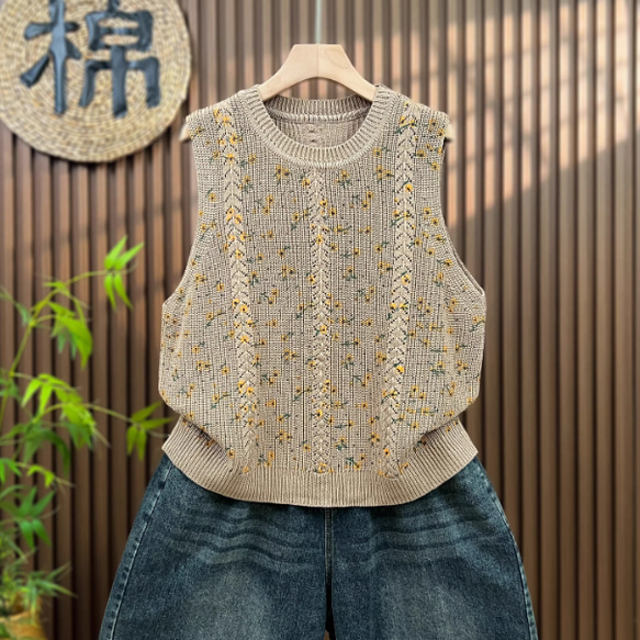 綿100% プリント  ニットベスト 秋冬 ゆったりオーバーサイズ 綿毛糸 アンサンブル 重ね着 おしゃれ ノーカ 3枚目の画像