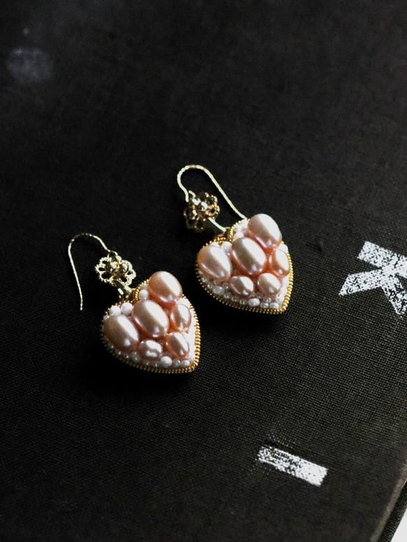 14Kゴールドフィルド　天然真珠　　大人可愛いハートのピアス 6枚目の画像