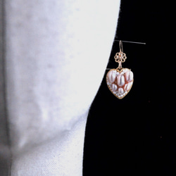 14Kゴールドフィルド　天然真珠　　大人可愛いハートのピアス 3枚目の画像