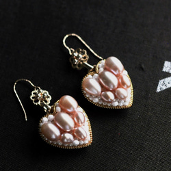 14Kゴールドフィルド　天然真珠　　大人可愛いハートのピアス 5枚目の画像