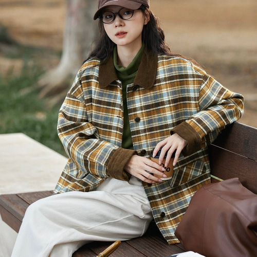 レトロモダンチェック柄 裏キルティング仕様ミドル丈コート ポケット