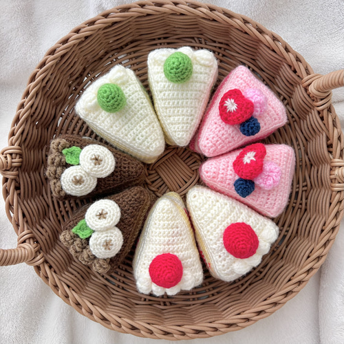 ショートケーキ いちご 編みぐるみ 毛糸 インテリア おままごと