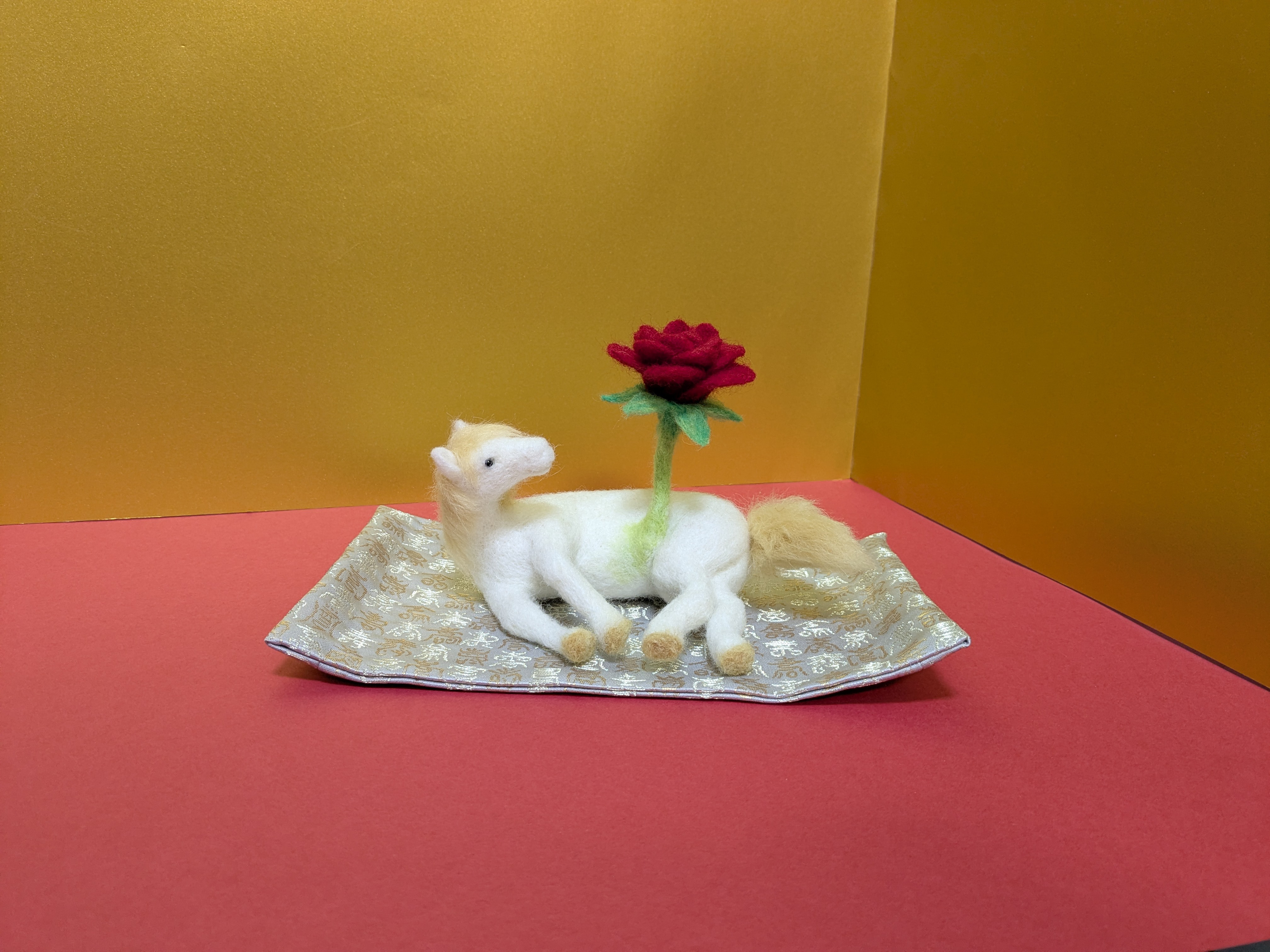 ２０２６年干支（馬）：丙午（ひのえうま）　羊毛フェルト