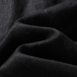 洗練された印象を叶える　大人のきれいめシャツブラウス 長袖ブラウス　リネン100％　ブラック　250920-2 10枚目の画像