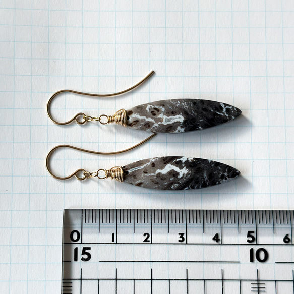 14kgf*大人シック*パームウッドアゲートの一粒ピアス／イヤリング*1点物 6枚目の画像