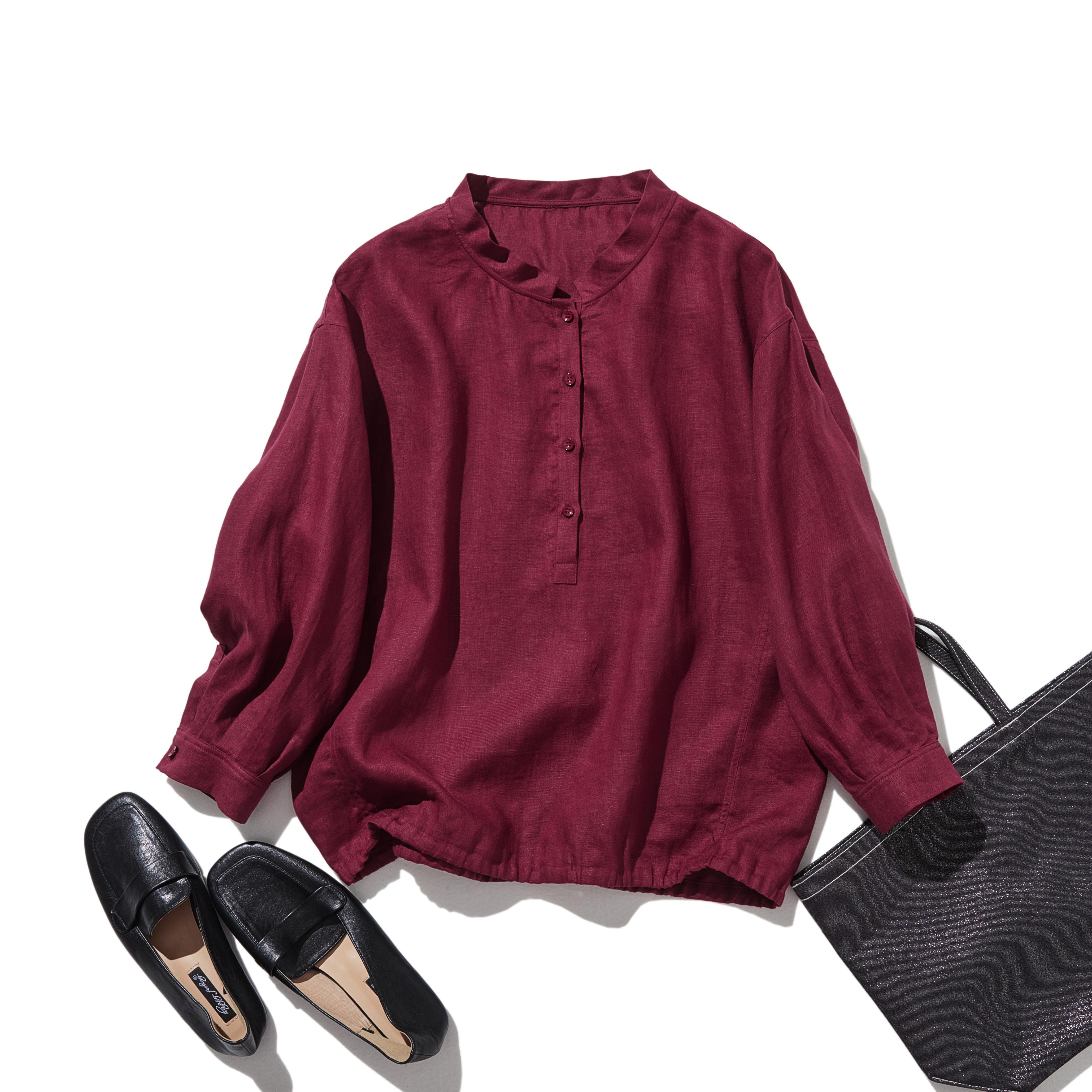 シーンを選ばず、さまざまなコーディネートの主役になるリネンブラウス 長袖ブラウス　ボルドー　250921-3