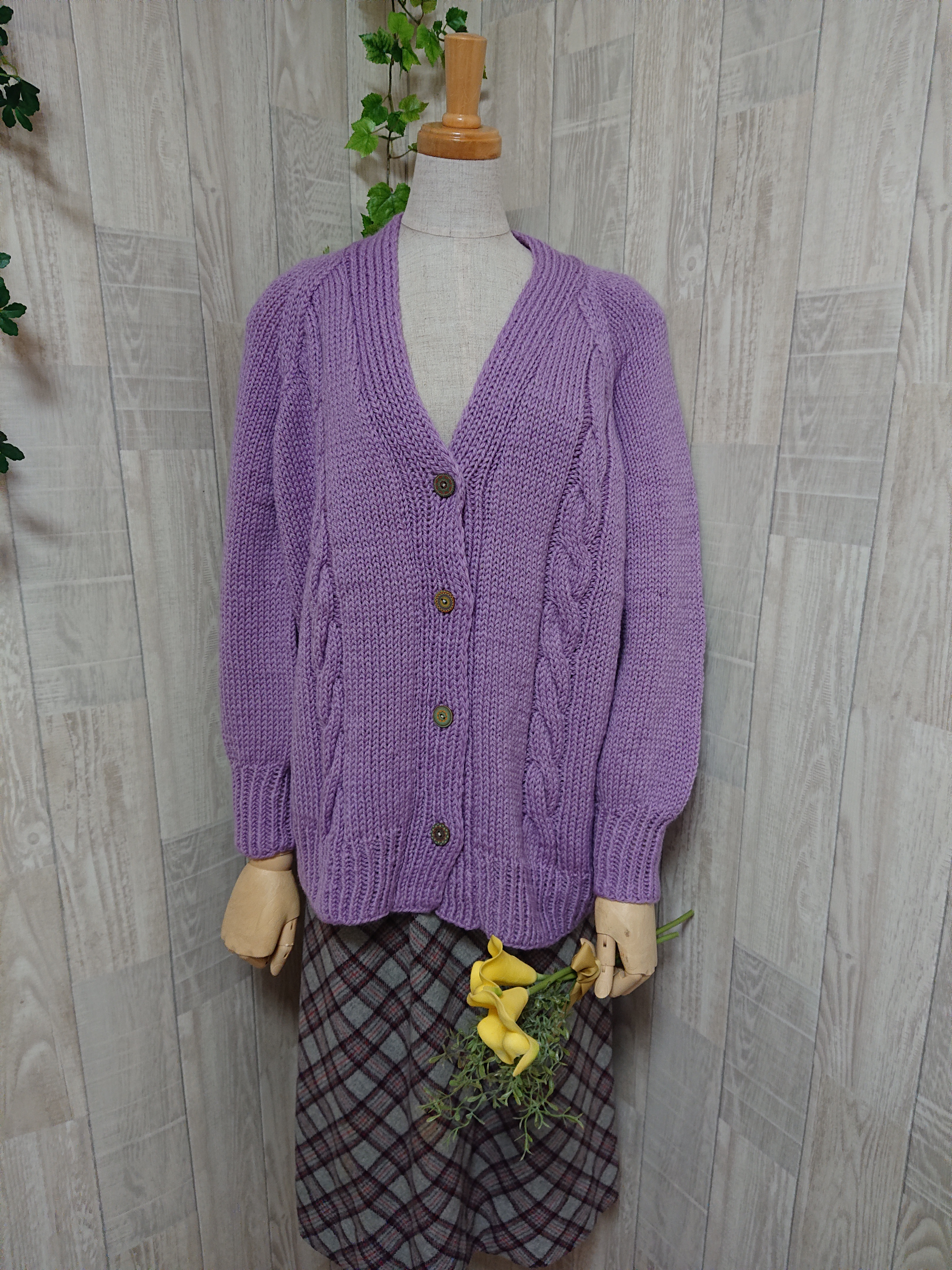 カーディガン　ウール100％手編みなのに安価 KS161