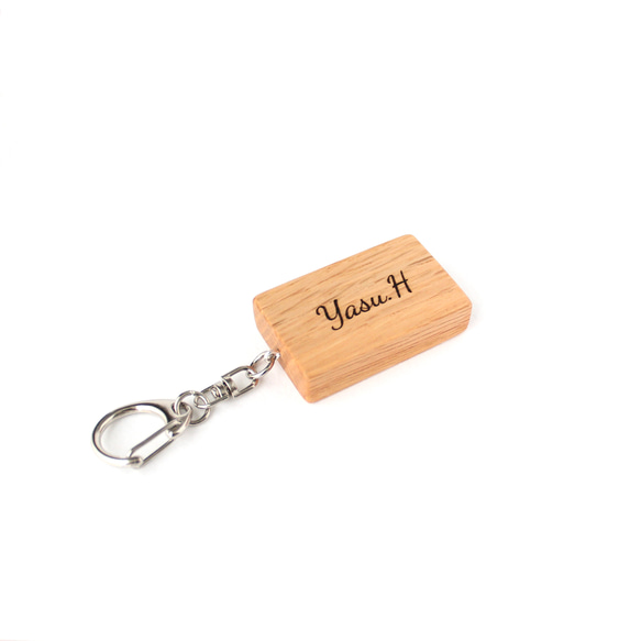 黄金比デザインの森のかけら 木製キーホルダー オーク 名入れ対応 ナチュラル雑貨 4枚目の画像