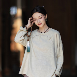 ラミーTシャツ 中国結びボタン 秋の新作 オリジナルデザイン レディース 長袖 ナチュラル素材 #麻色 4枚目の画像