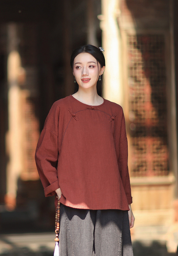 ラミーTシャツ 中国結びボタン 秋の新作 オリジナルデザイン レディース 長袖 ナチュラル素材 #赤色 5枚目の画像