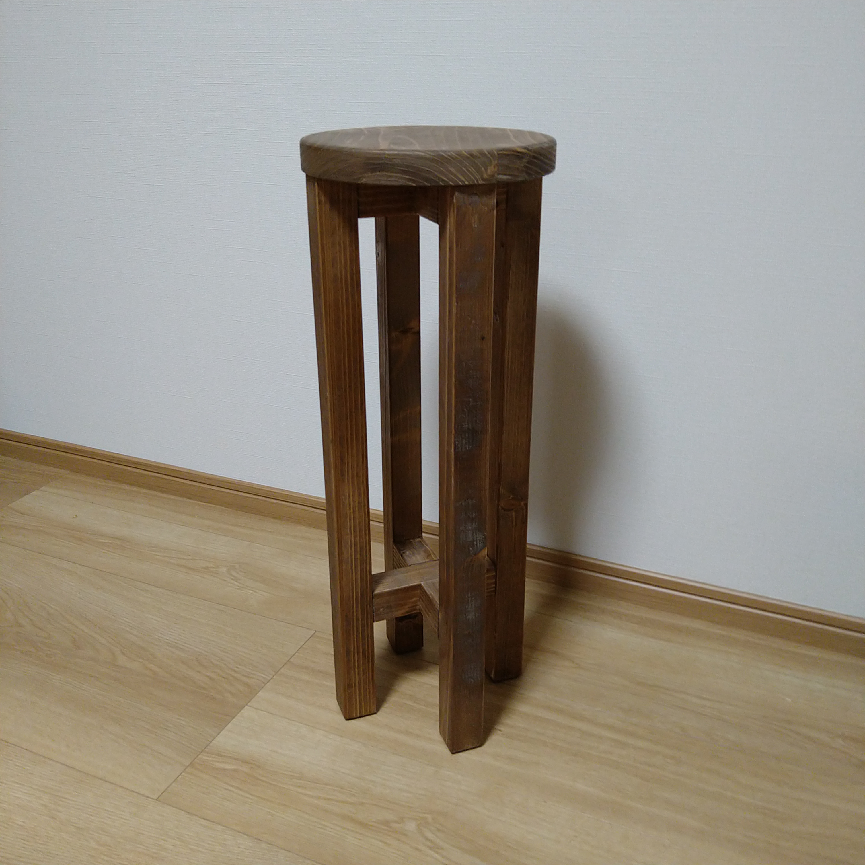 ハイスツール　高さ60㎝　木製　カラーはエボニー